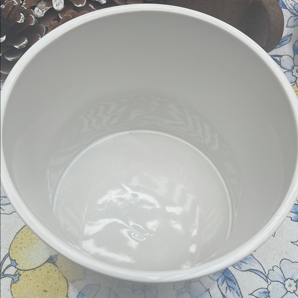 IKEA White Ceramic Planter - Picture 3 of 3